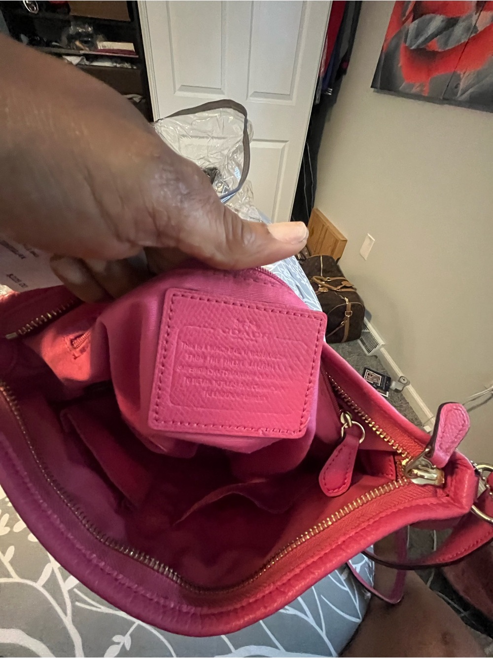 Coach Brown Signature Crossbody with Pink Trim like new - Picture 6 of 10